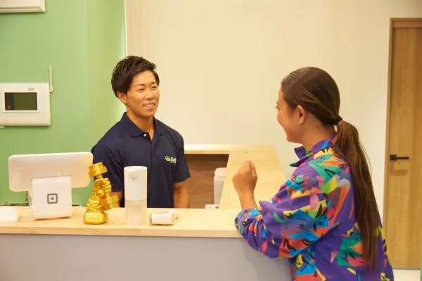 来店・受付